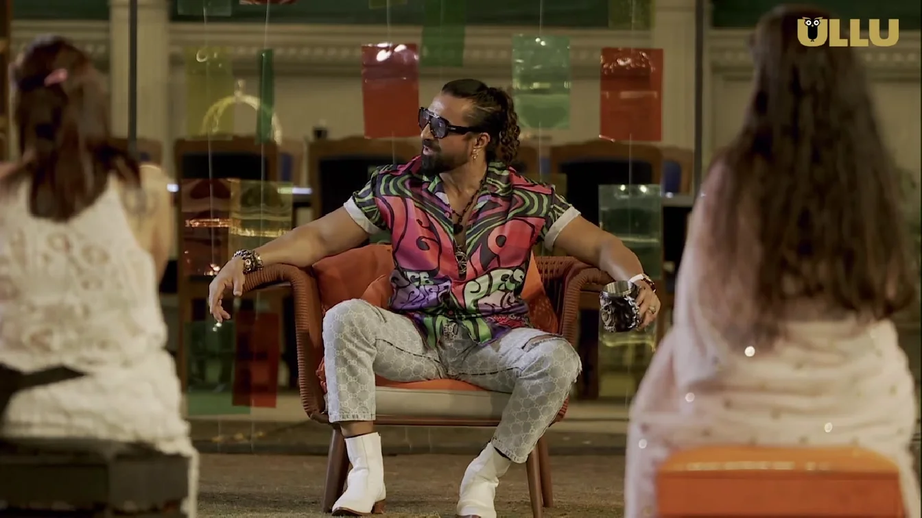Preview of House Arrest S01 E04 ULLU
